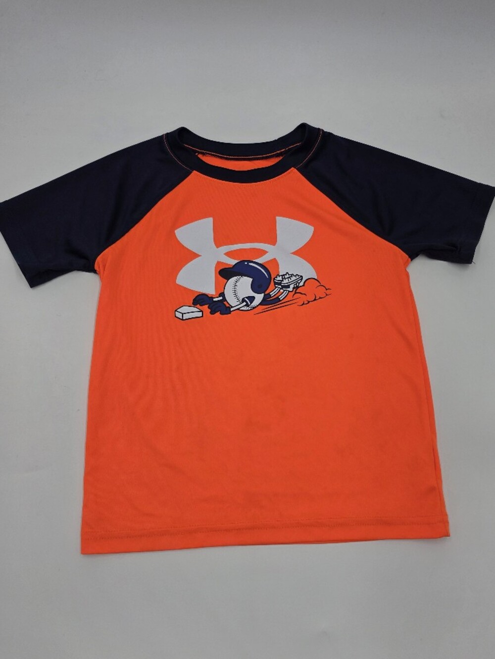 Under Armour boys' baseball graphic tee size 4